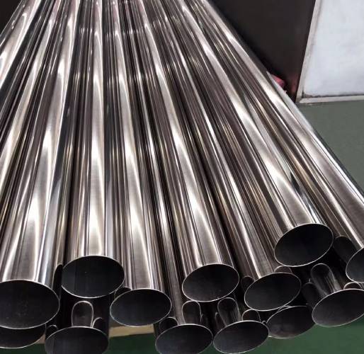 Hot Rolled Carbon Steel Seamless Pipes for General Industrial Applications